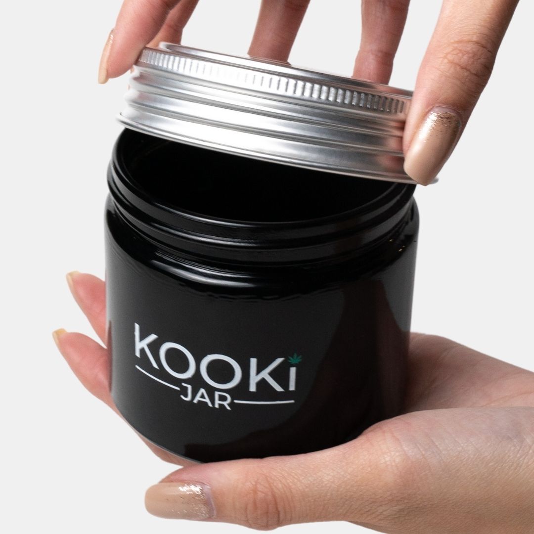 KookiJar Compact | 1/2 oz. Glass Jar with 5x Magnifying Lid